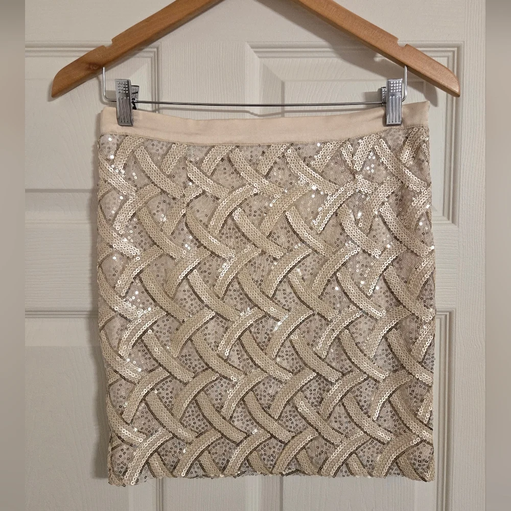 Ark & Co Women's beige sequin pencil Short skirt size medium - Picture 1 of 5